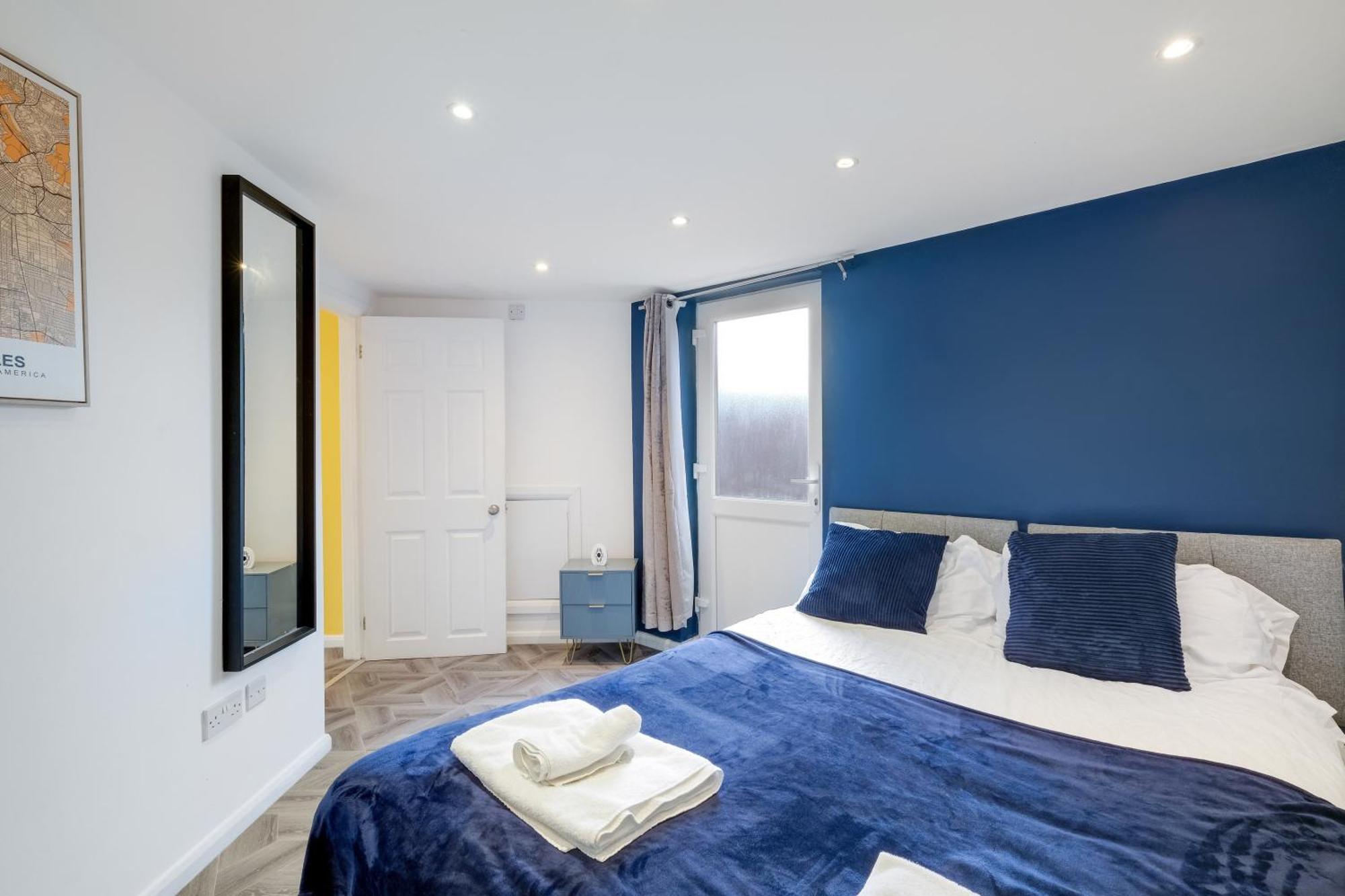 Kings House Apartment Hayes, West London Apt A Northolt  Екстер'єр фото