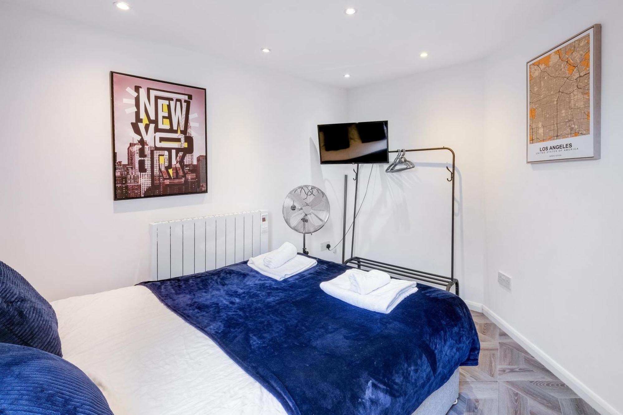 Kings House Apartment Hayes, West London Apt A Northolt  Екстер'єр фото
