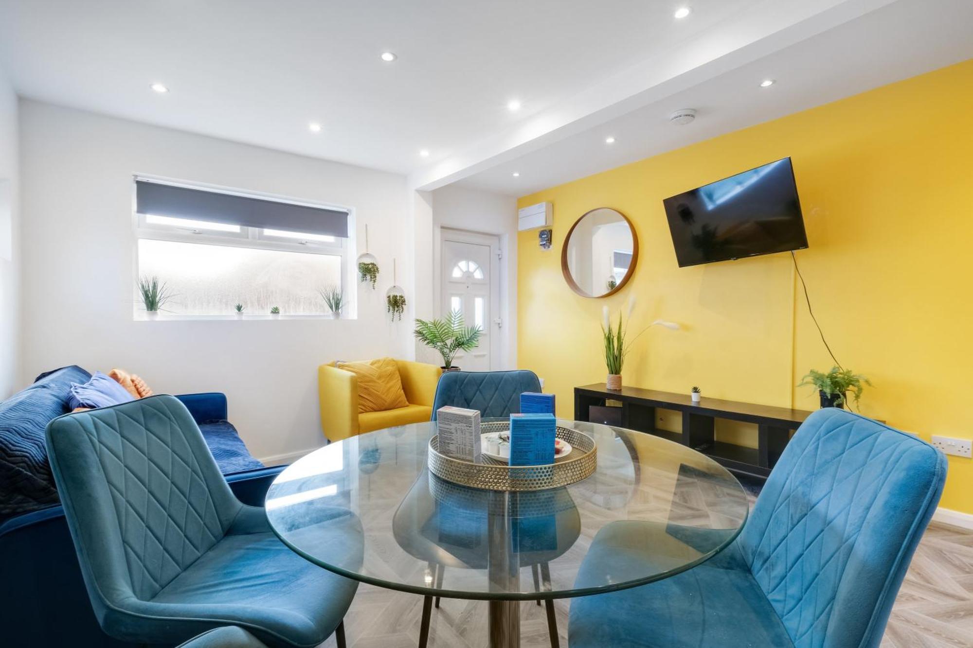 Kings House Apartment Hayes, West London Apt A Northolt  Екстер'єр фото